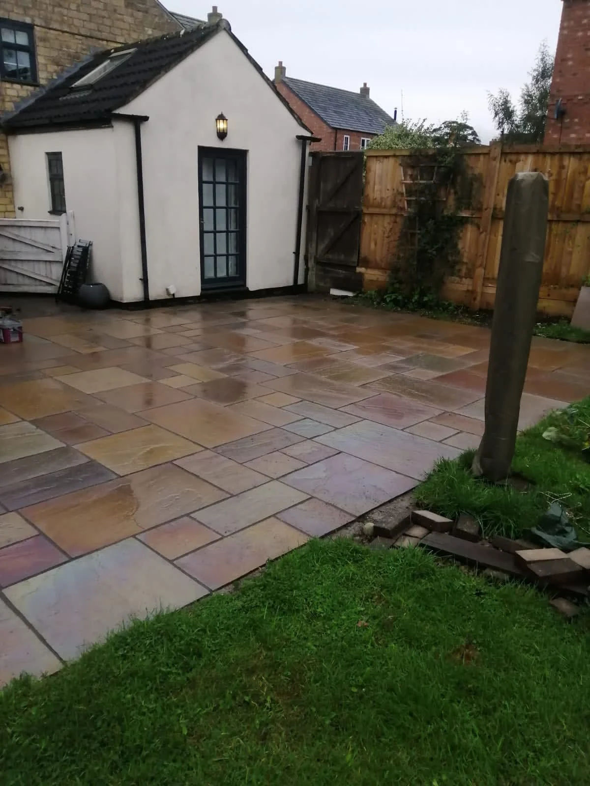 Images SJB Landscaping Ltd