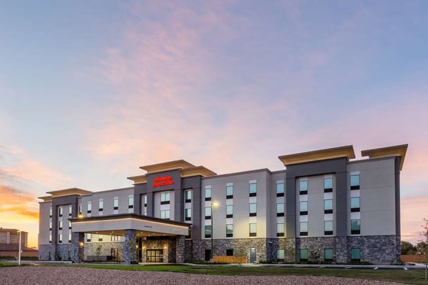 Images Hampton Inn & Suites Guymon