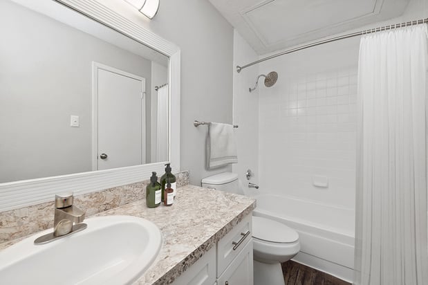 Images Heatherstone Apartment Homes