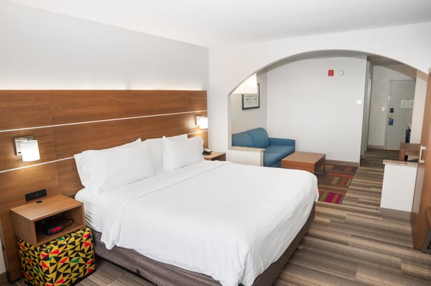 Images Holiday Inn Express & Suites Stroudsburg-Poconos by IHG