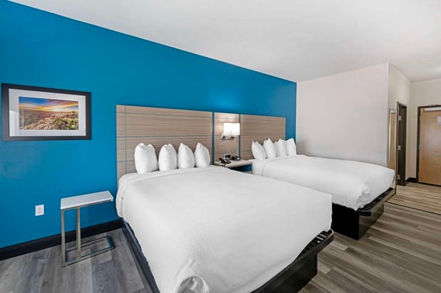 Images Best Western Plus Executive Residency Carlsbad Hotel