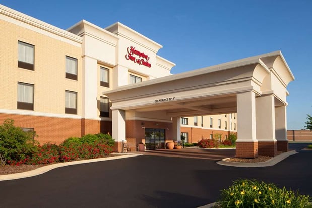 Images Hampton Inn & Suites Chicago/St. Charles