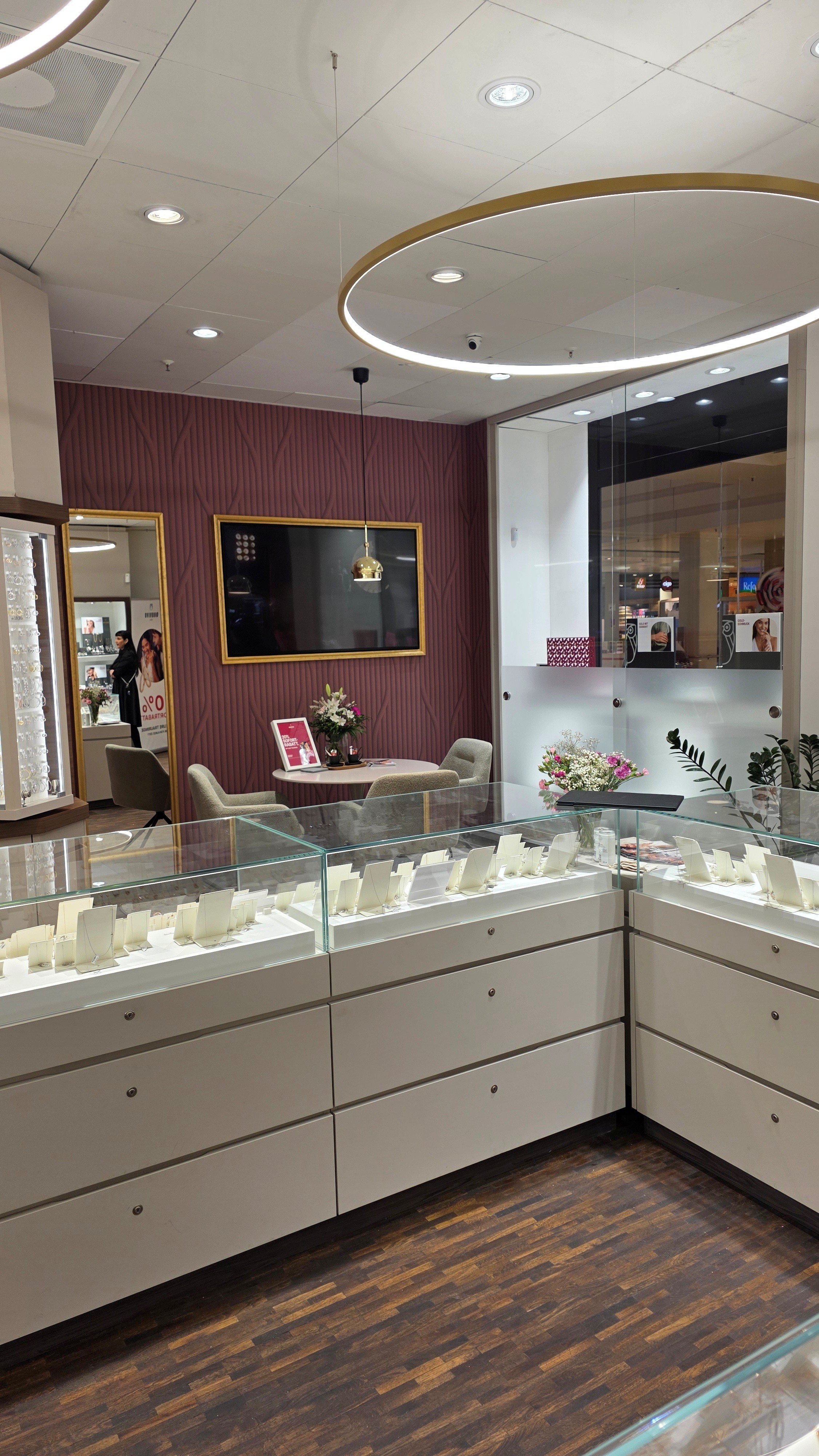 OROVIVO - Dein Juwelier, Nordhäuser Straße 73t in Erfurt