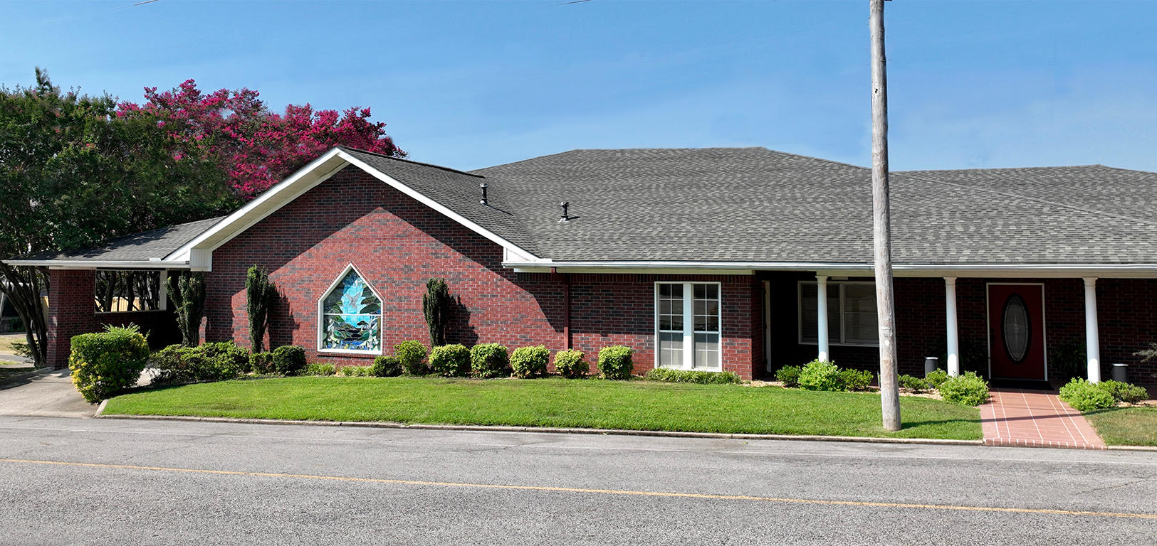 Exterior Photo of Smith Family Funeral Home