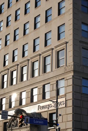 Images Market District Lofts