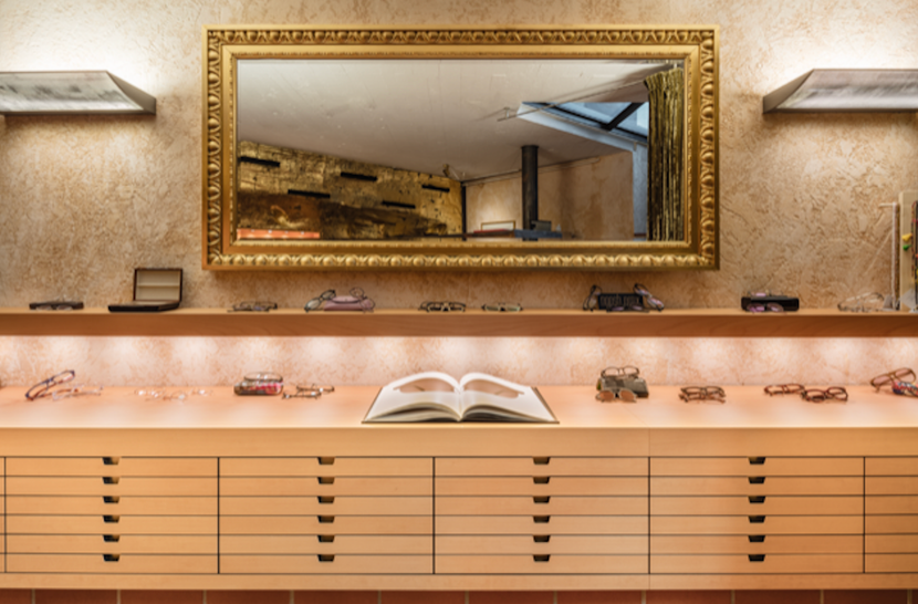Alpenglühn Optik AG, Nägelihof 1 in Zürich