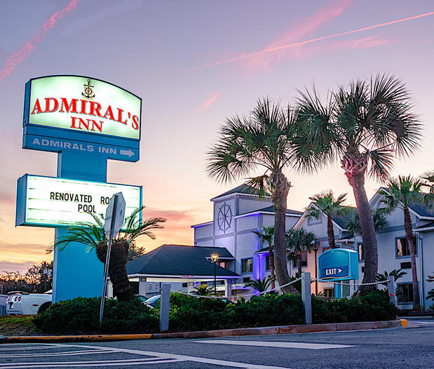 Images Admiral's Inn on Tybee Island