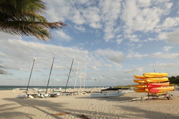 Images Windsor at Delray Beach Apartments