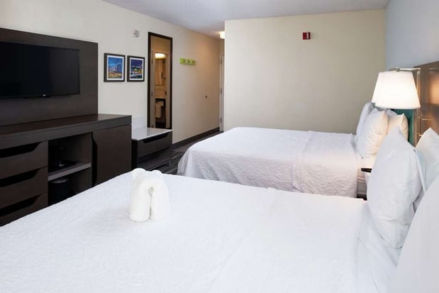 Images Hampton Inn Greensboro-Airport