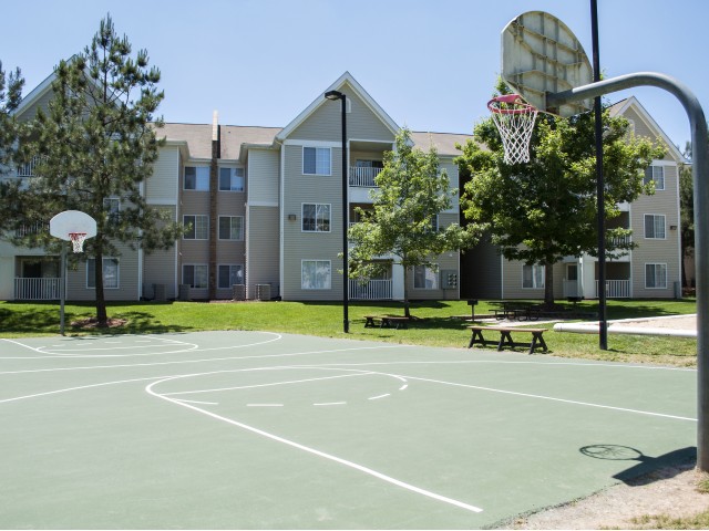 Images Village Green Student Housing
