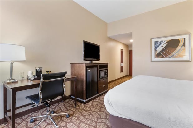Images Best Western Plus Belle Meade Inn & Suites