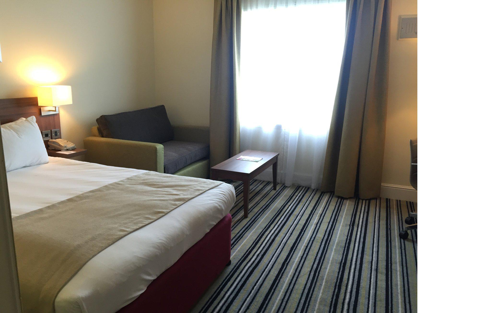 Images Holiday Inn Reading - West, an IHG Hotel