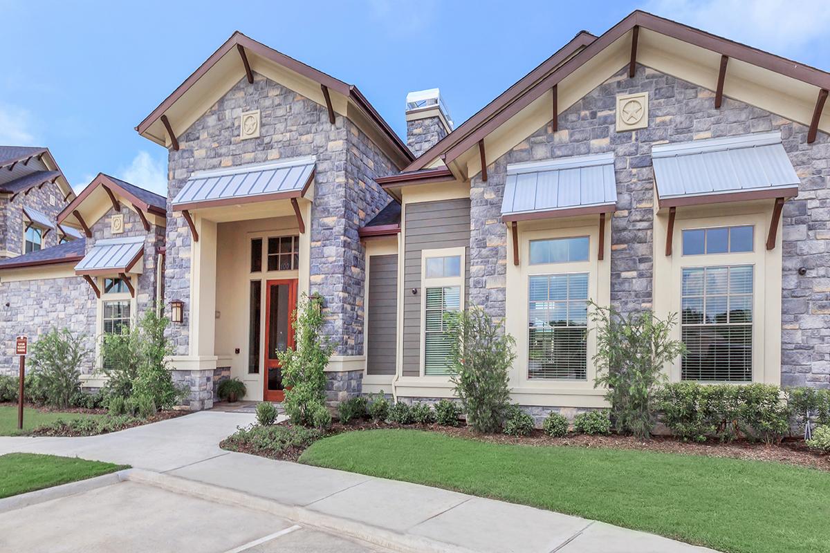Plantation Park Luxury Apartments, Lake Jackson Texas (TX