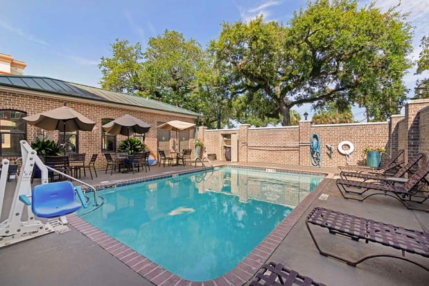 Images Best Western Savannah Historic District