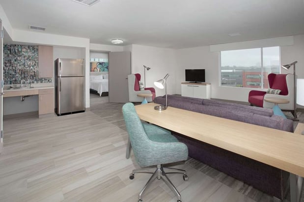 Images Hilton Garden Inn Omaha Aksarben Village