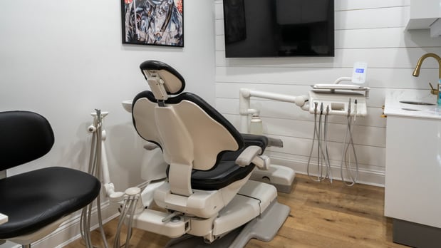 Images Joseph B. Pantaleo, DDS