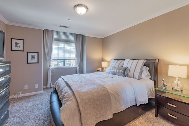 Images Monica Betancur, REALTOR | Compass