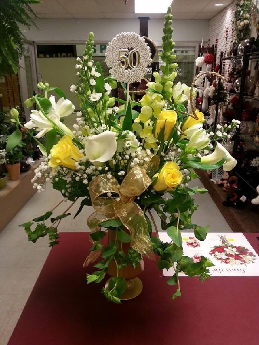 Flowers By Routledge's in Sault Ste Marie, 275 Second Line W Florists