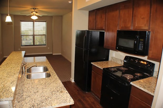 Images City Place Apartments