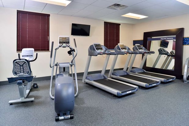 Images Hampton Inn & Suites California University-Pittsburgh
