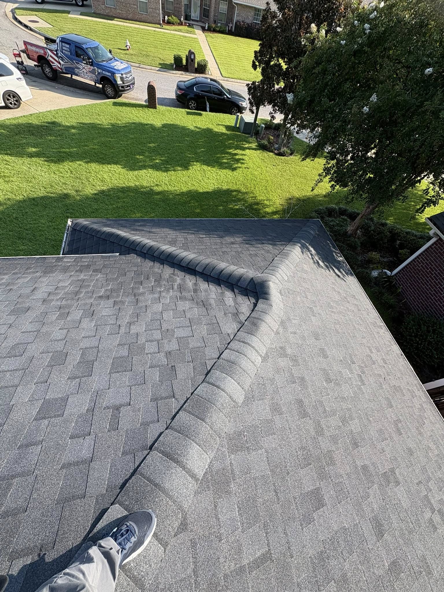 Defender Roofing Image