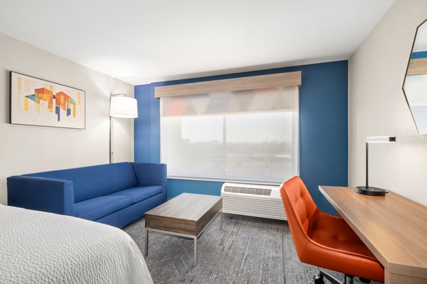 Images Holiday Inn Express & Suites Phoenix West - Tolleson by IHG