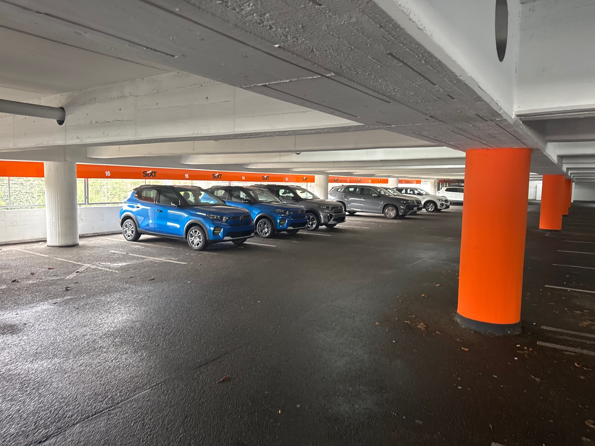 SIXT Mietwagen & Transporter mieten Dortmund Borsigplatz, Im Spaehenfelde 51 in Dortmund