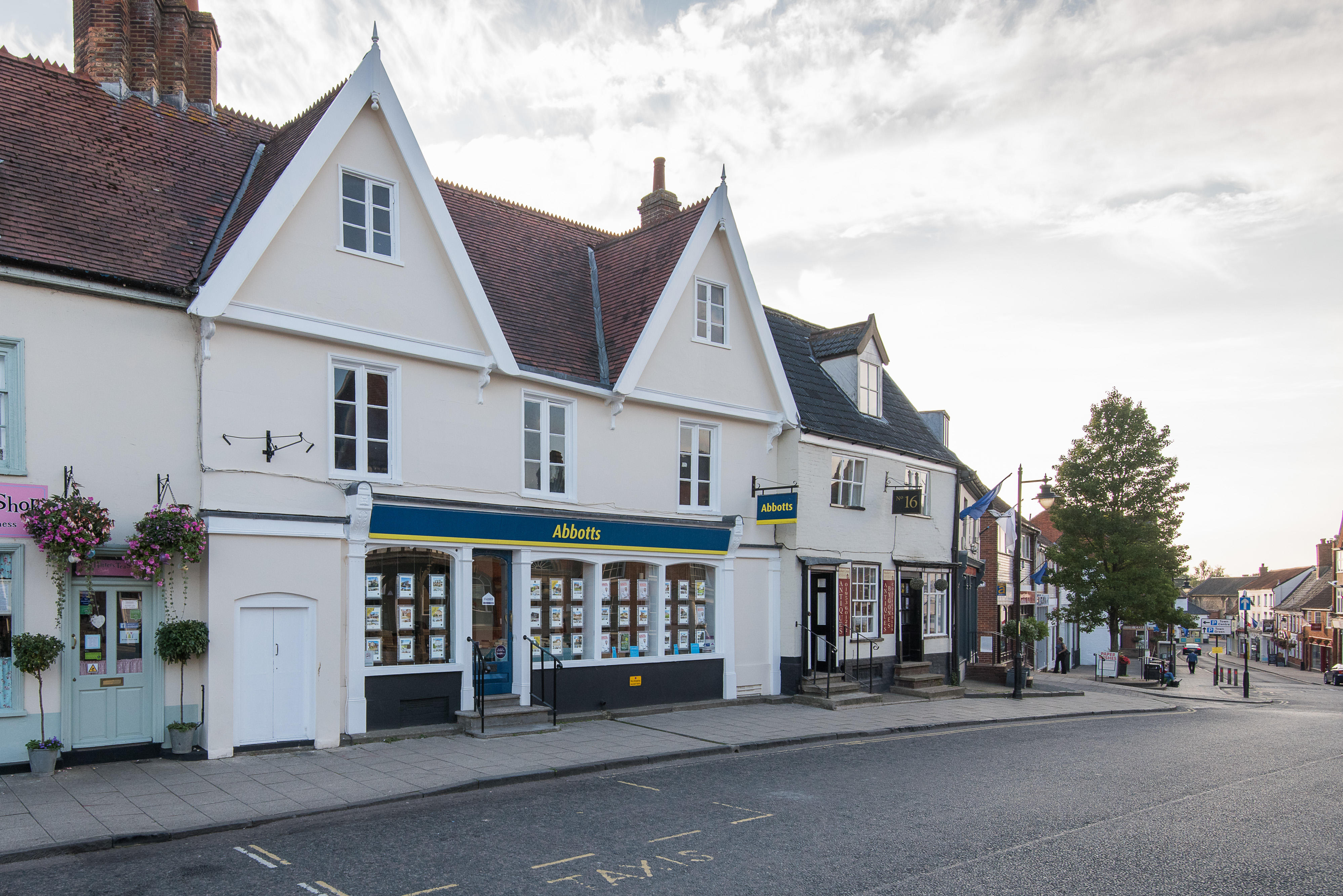 Images Abbotts Sales and Letting Agents Wymondham