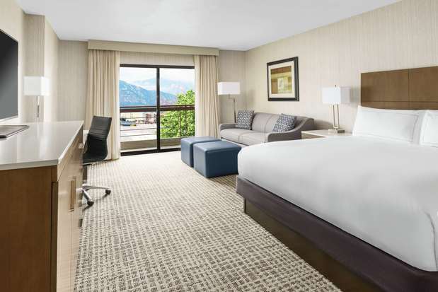 Images DoubleTree by Hilton Hotel Colorado Springs