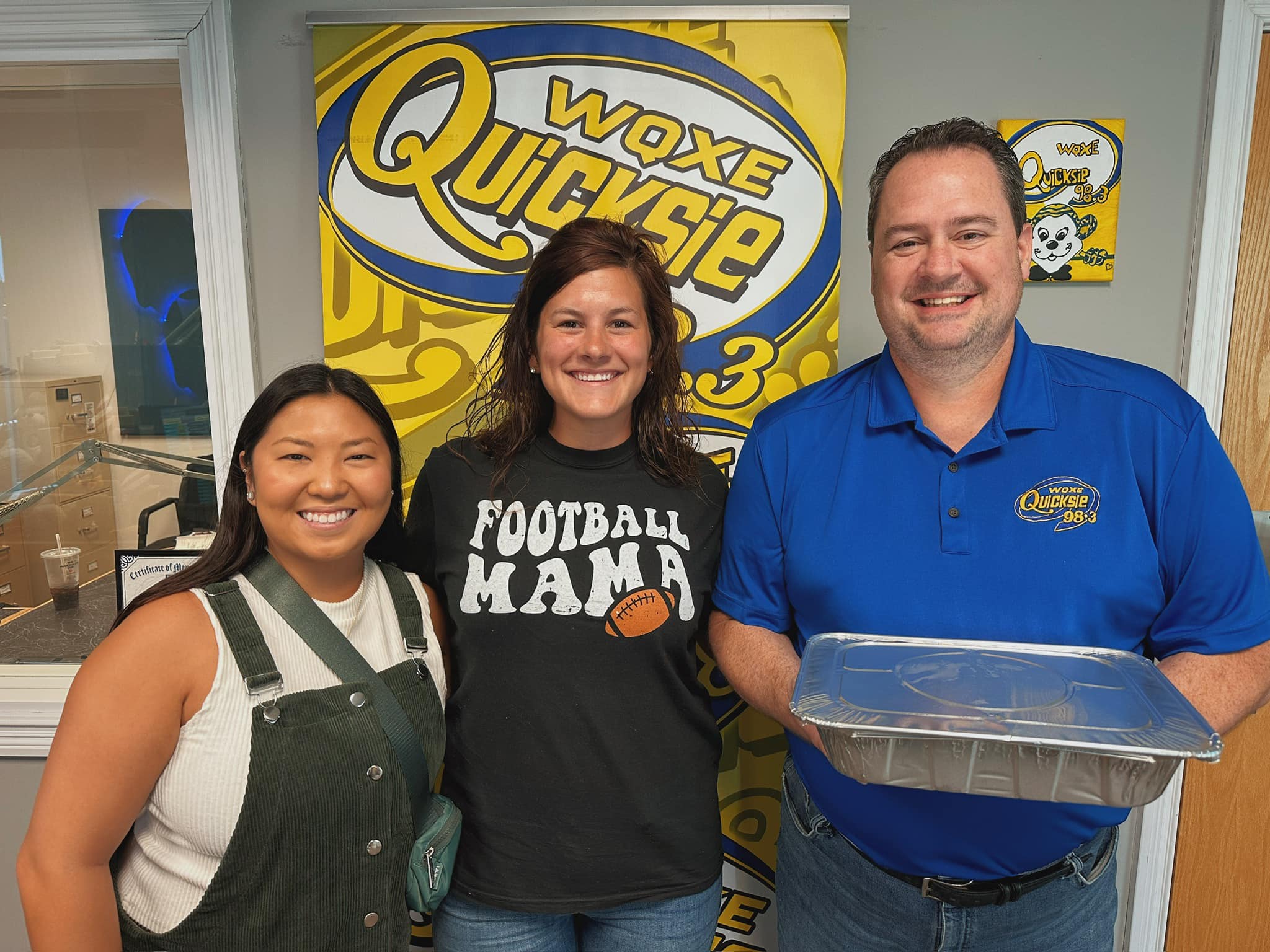 Leanda and Keisha with Brian from Quicksie 98.3!