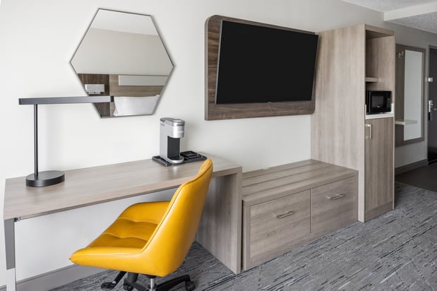 Images Holiday Inn Express & Suites Newberry by IHG