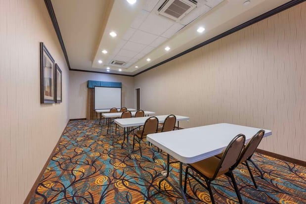 Images Best Western Plus Midland Suites