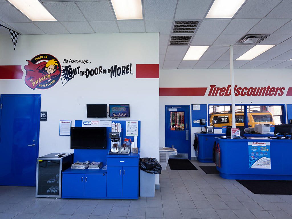 Tire Discounters on 1968 Baltimore Reynoldsburg Rd in Reynoldsburg