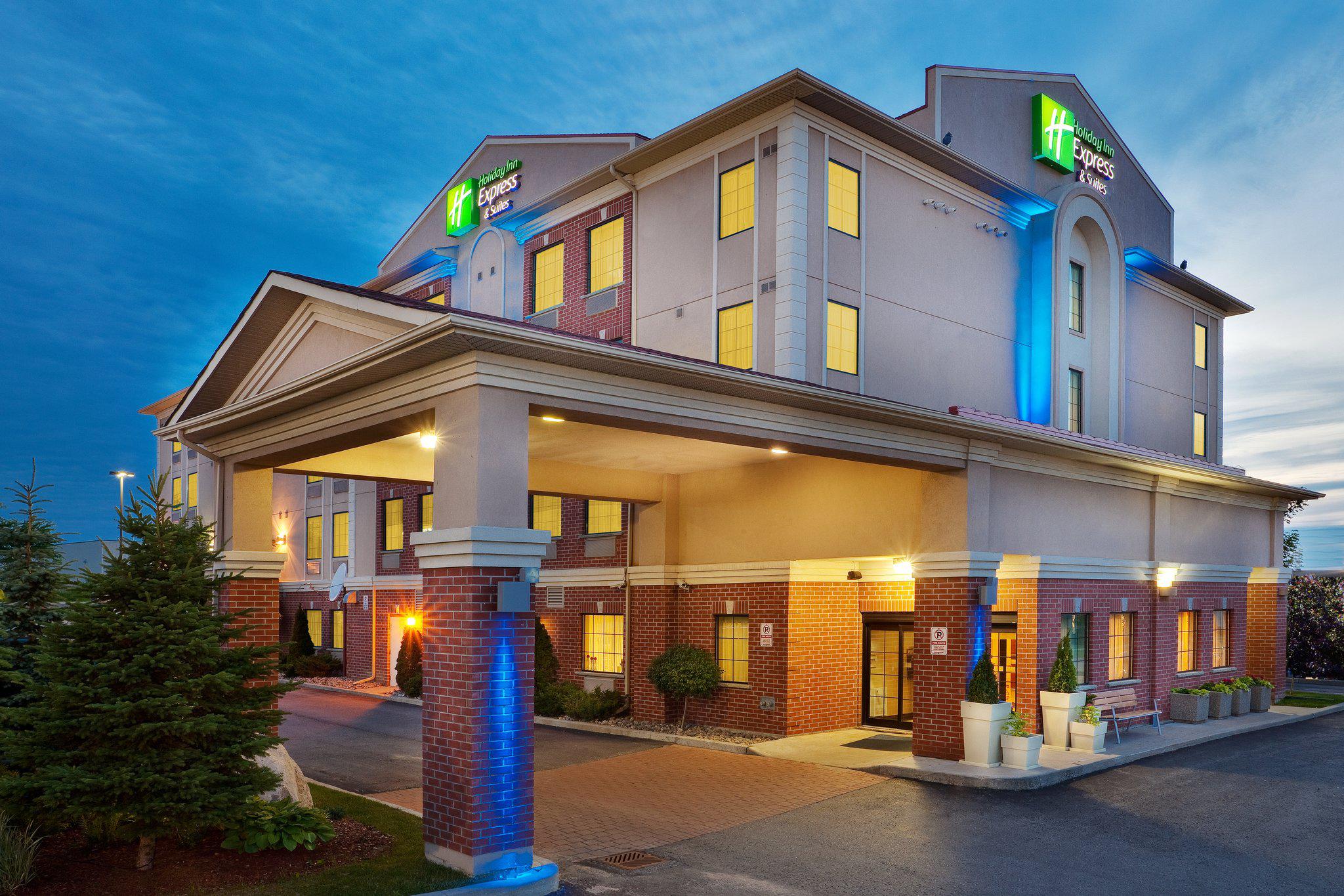 Holiday Inn Express & Suites Barrie, an IHG Hotel in Barrie