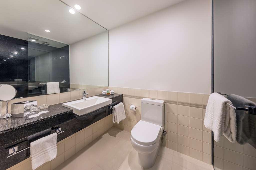 Images Radisson Hotel on Flagstaff Gardens Melbourne