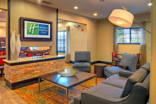 Images Holiday Inn Express & Suites Granbury by IHG