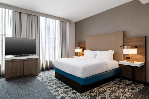 Images Hilton Garden Inn Indianapolis Downtown