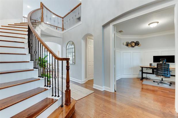 Images Cesar Espinoza Realtor/ Equity Houston