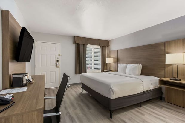 Images SureStay Plus by Best Western Tempe University
