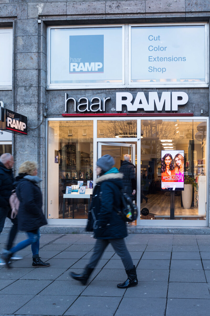 Haar-Haus Ramp GmbH, Arnulf-Klett-Platz 3 in Stuttgart