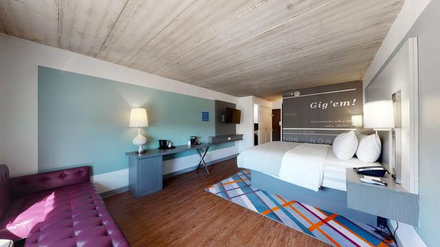 Images voco College Station Aggieland by IHG