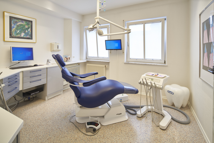 ADMANUM Dentalzentrum GmbH, Gärtnerstraße 28 in Lahr/Schwarzwald