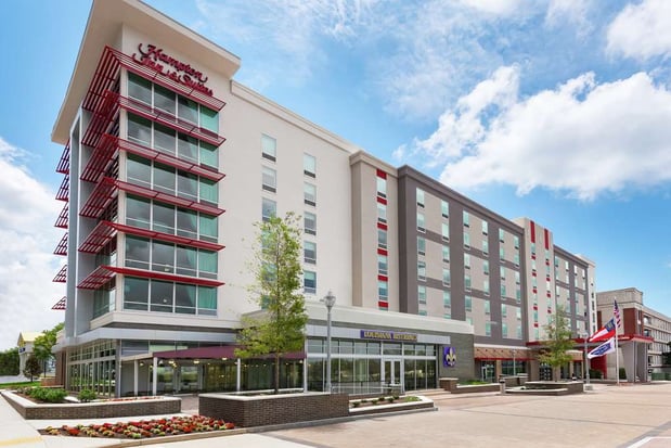 Images Hampton Inn & Suites Atlanta Buckhead Place