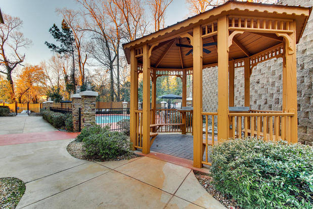 Images Holiday Inn Express & Suites Columbus - Ft Benning Maingate by IHG