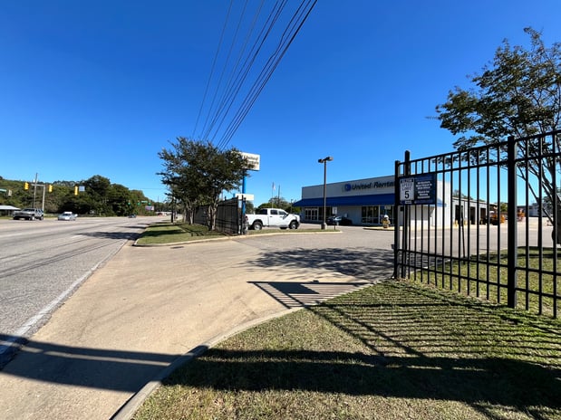 Images United Rentals