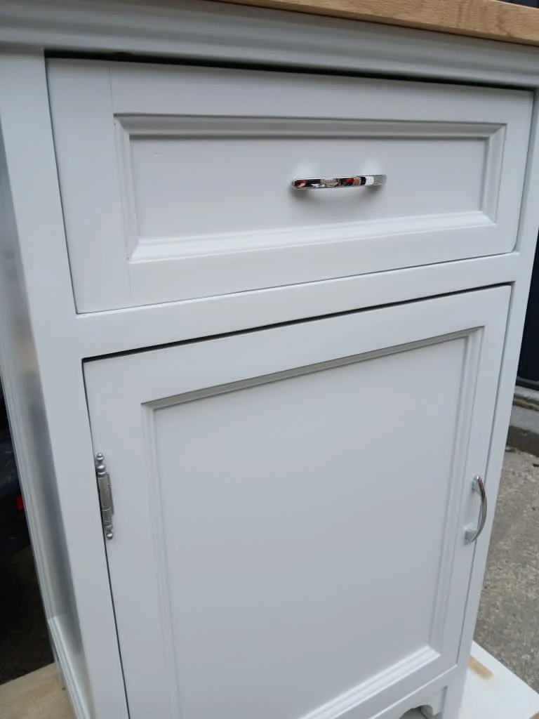 Images Sally Clarke Furniture