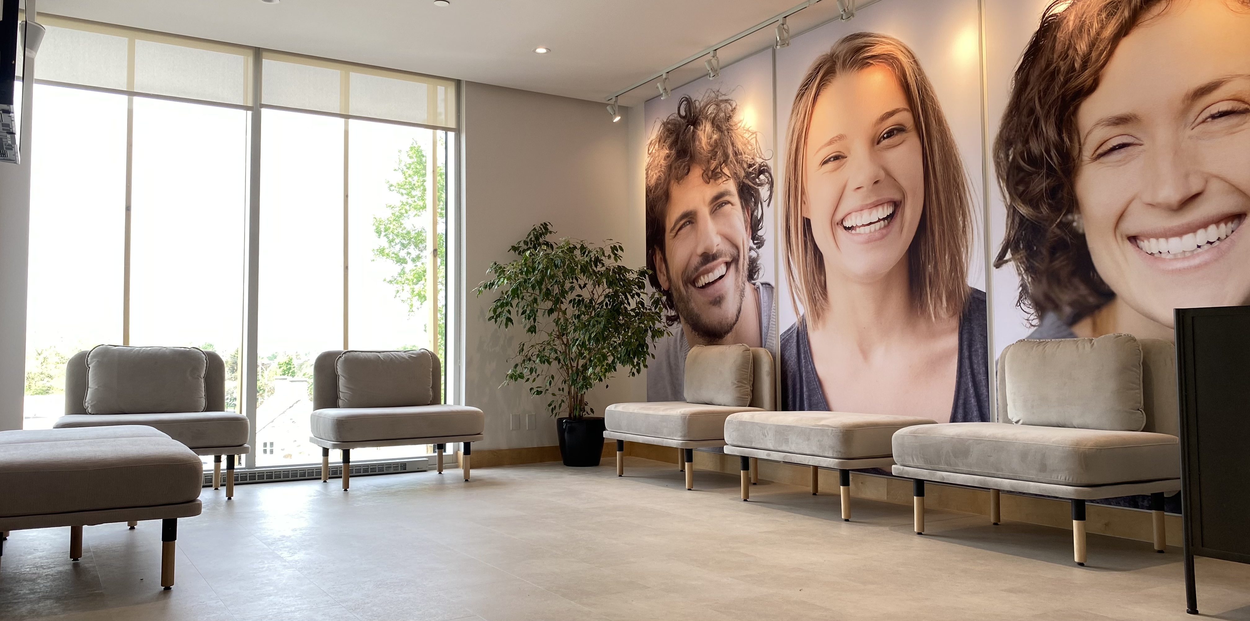 Images Dentistes Larouche & Associées - Clinique Dentaire, Dentiste Boucherville