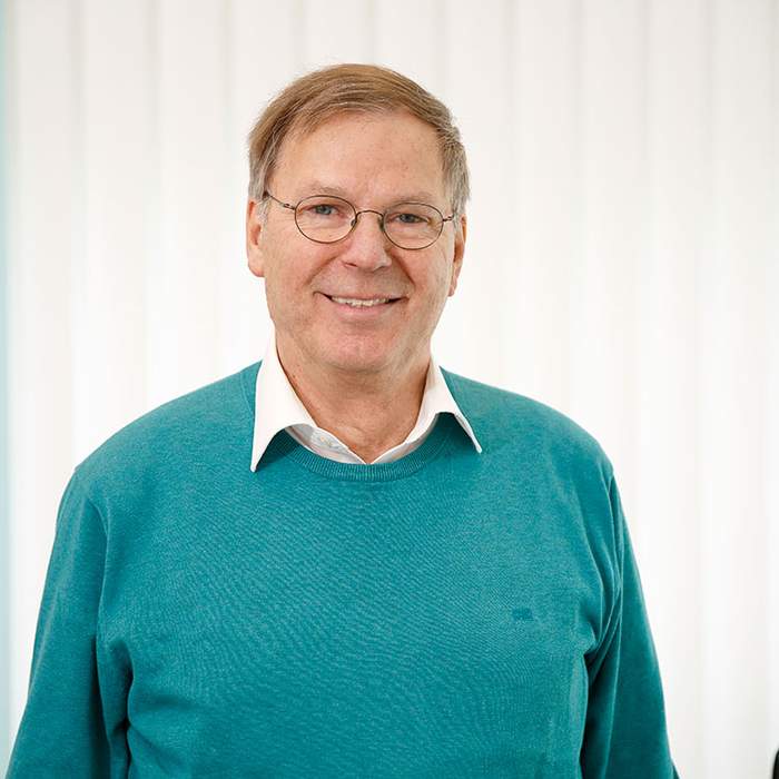Foto de Dr. med. Thomas Huth Facharzt für Allgemeinmedizin / Hausarzt / Ästhetische Laserbehandlung Fröndenberg Foto de Dr. med. Thomas Huth Facharzt für Allgemeinmedizin / Hausarzt / Ästhetische Laserbehandlung Fröndenberg