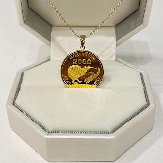 Images 買取専門店  KOMEHYO  (コメ兵)  広島三越