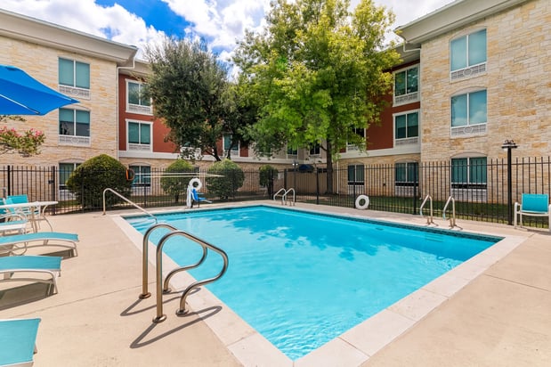 Images Holiday Inn Express & Suites Austin SW - Sunset Valley by IHG